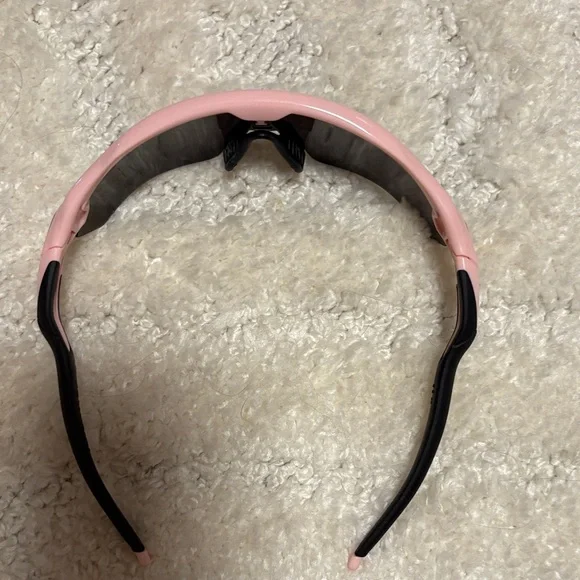 Oakley pink milkshake - Picture 3 of 3